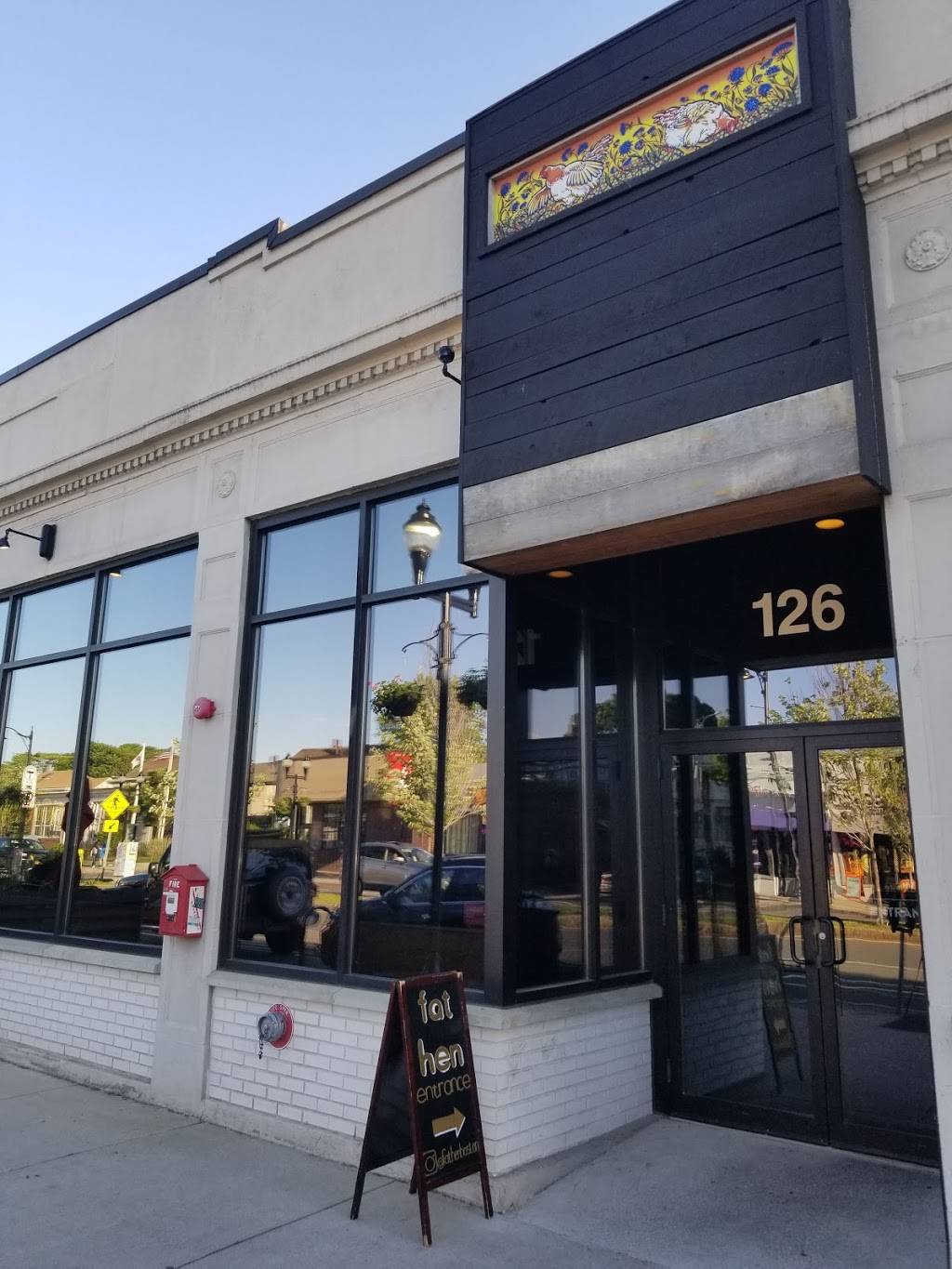 Fat Hen | restaurant | 126 Broadway, Somerville, MA 02145, USA | 6177641612 OR +1 617-764-1612