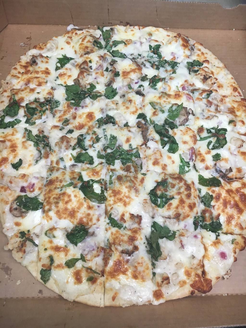 Guarnieri Pizzeria | restaurant | 220 E Spring St, St Marys, OH 45885, USA | 4193942244 OR +1 419-394-2244