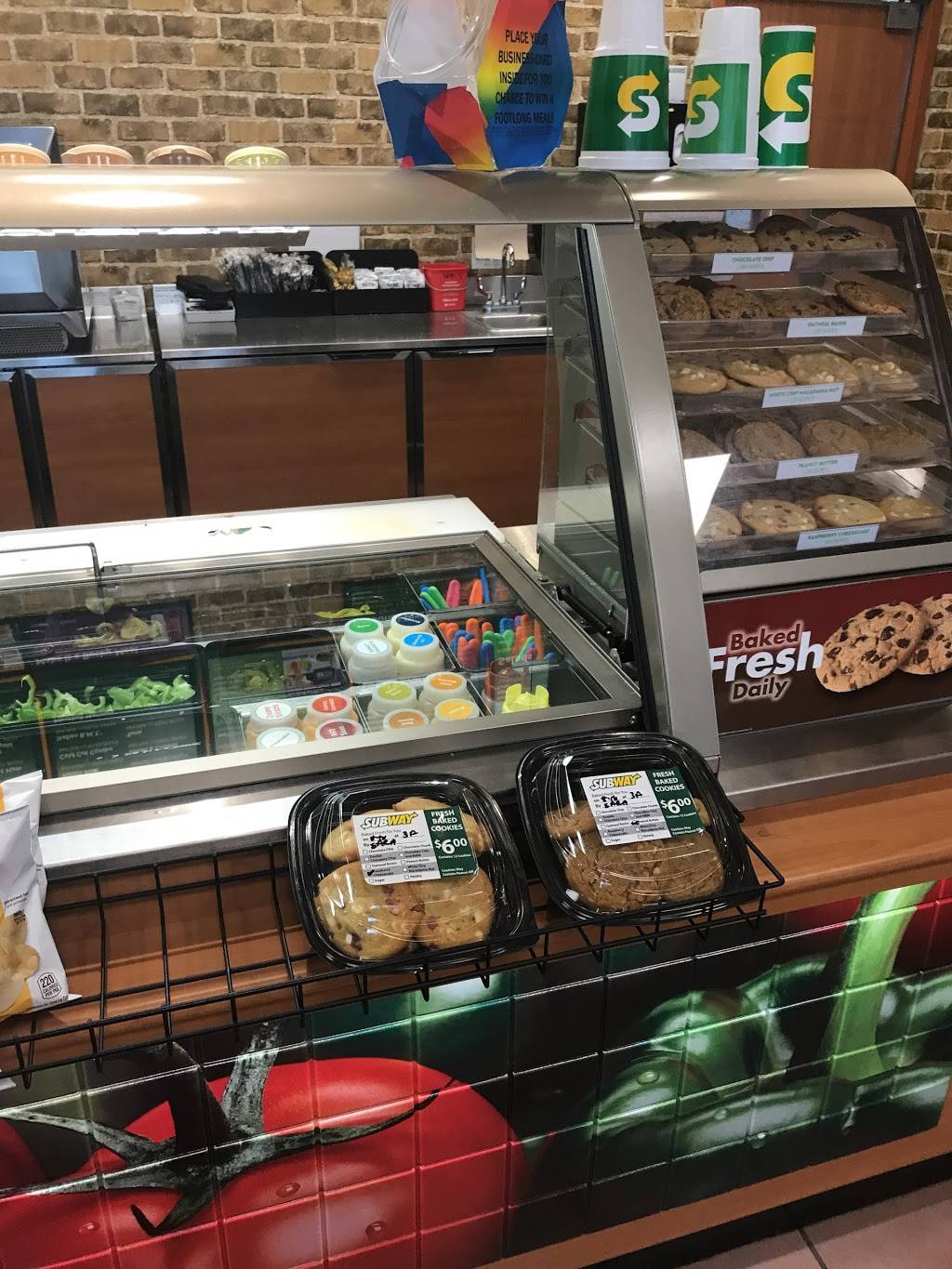 Subway | restaurant | 191 W Rolling Meadows Dr, Fond du Lac, WI 54935, USA | 9209070145 OR +1 920-907-0145