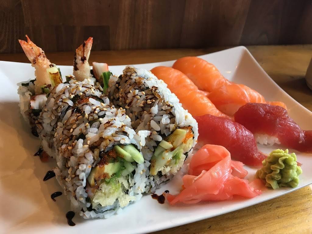 Crosstown Zen Sushi | meal delivery | 524 Eglinton Ave W, Toronto, ON M5N 1B4, Canada | 6473471915 OR +1 647-347-1915