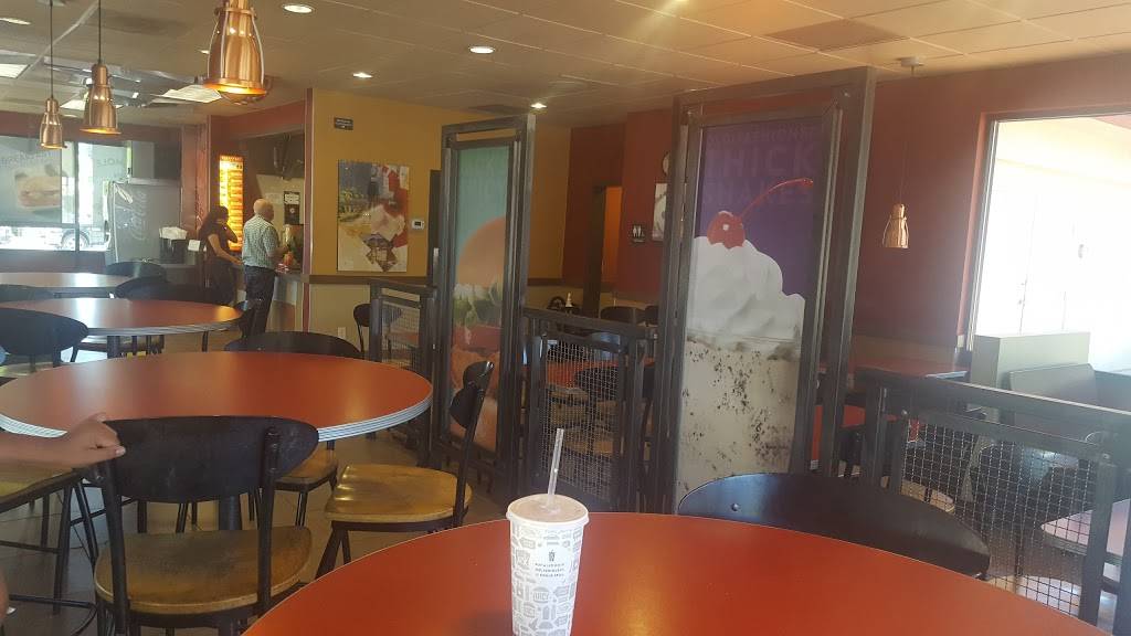 Jack in the Box | restaurant | 425 Sebastopol Rd, Santa Rosa, CA 95407, USA | 7075710153 OR +1 707-571-0153