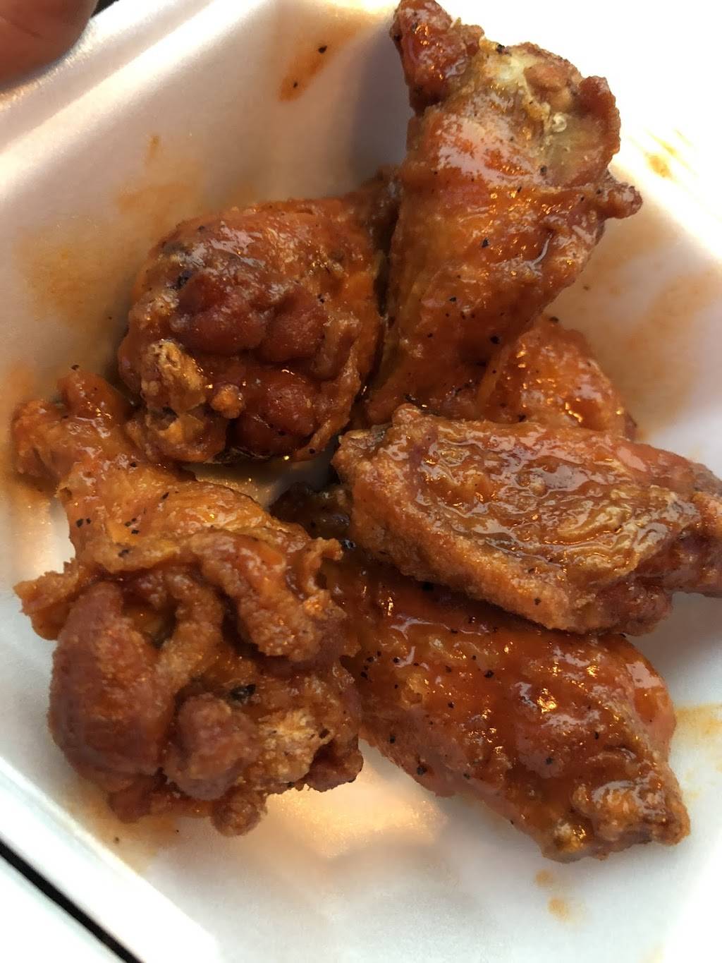 BTJ wings | restaurant | 1705 N Slappey Blvd, Albany, GA 31701, USA | 2294051596 OR +1 229-405-1596