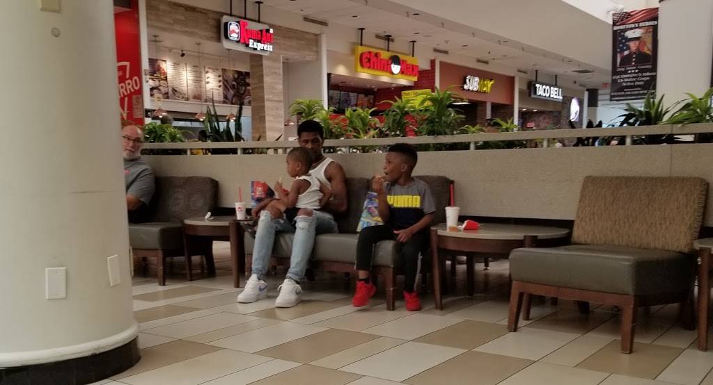 Kuma Ani Express | restaurant | Food Court, 1 Crossgates Mall Rd, Albany, NY 12203, USA | 5182505664 OR +1 518-250-5664