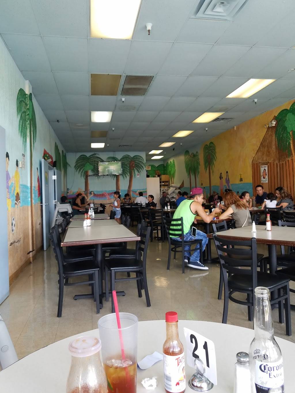 Salvadoreño Restaurant #2 | restaurant | 7333 W Thomas Rd #88, Phoenix, AZ 85033, USA | 6238466100 OR +1 623-846-6100