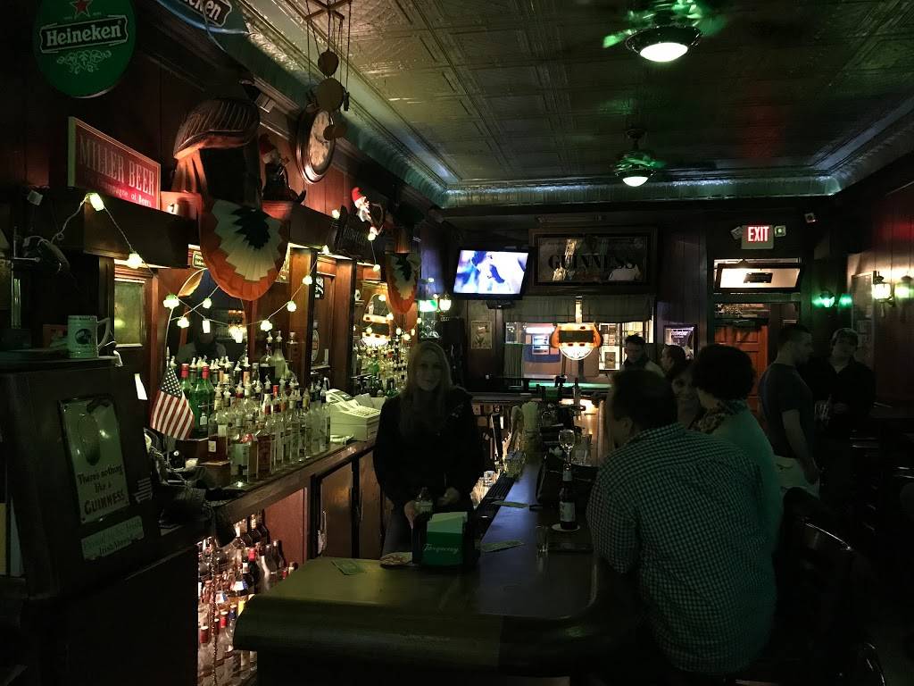 Lennons Pub | restaurant | 105 Main St, Port Washington, NY 11050, USA | 5168834350 OR +1 516-883-4350