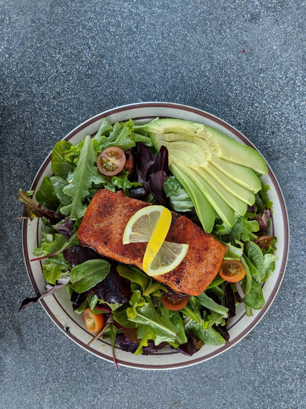 SeaSalt Woodfire Grill | restaurant | 21214 Beach Blvd, Huntington Beach, CA 92648, USA | 7148045545 OR +1 714-804-5545