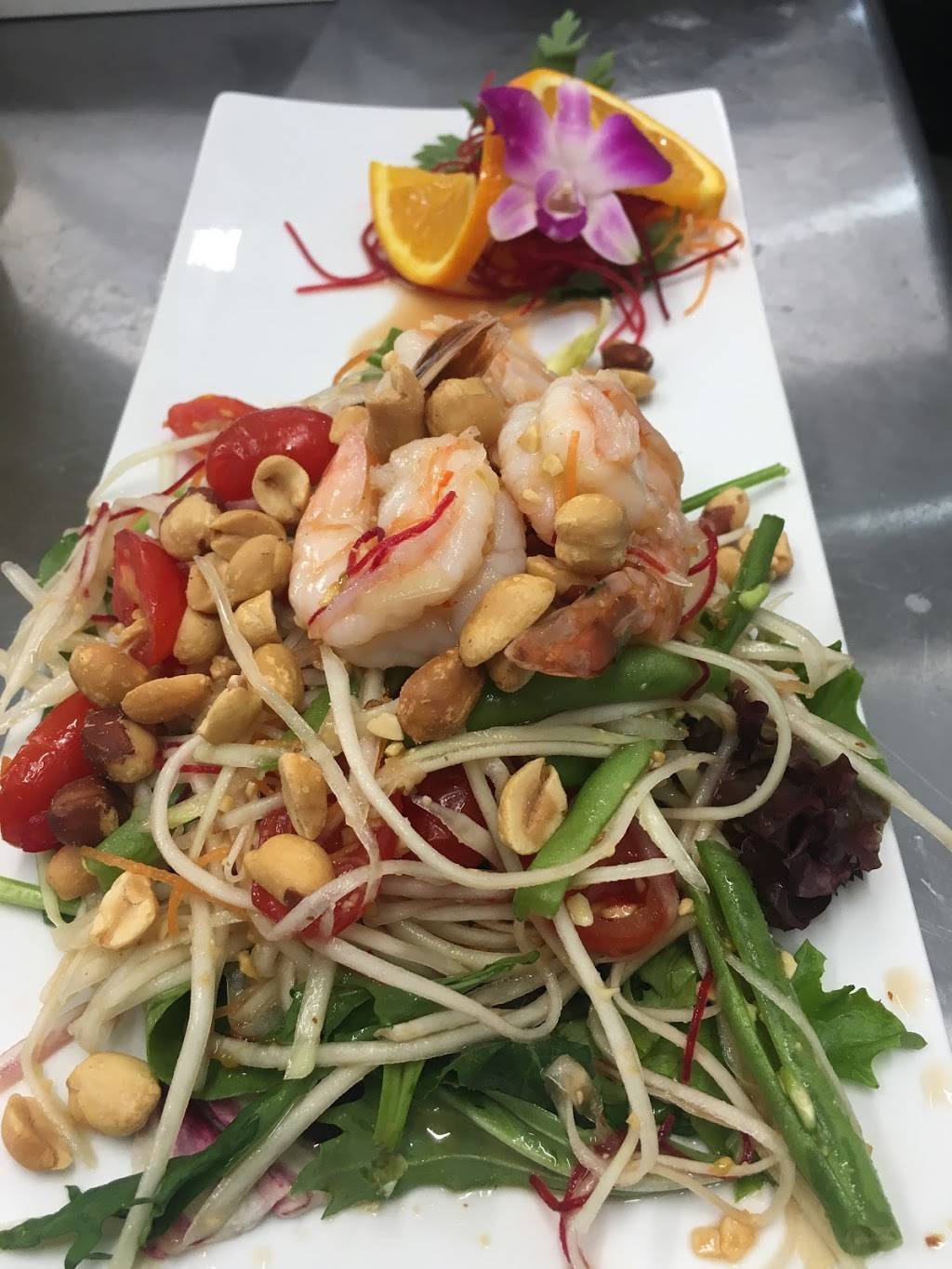 Taste the Thai | restaurant | 406 Union St, Littleton, NH 03561, USA | 6035755488 OR +1 603-575-5488