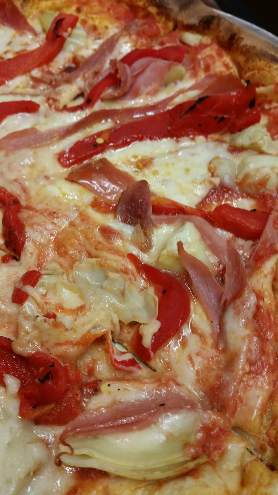 Sorrentos Pizzeria | restaurant | 487 Chestnut St, Gardner, MA 01440, USA | 9786307038 OR +1 978-630-7038