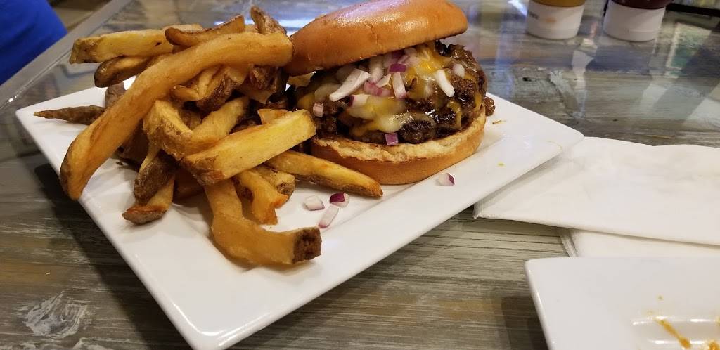 The Flat | restaurant | 116 Magnolia St, Spartanburg, SC 29306, USA | 8643279370 OR +1 864-327-9370