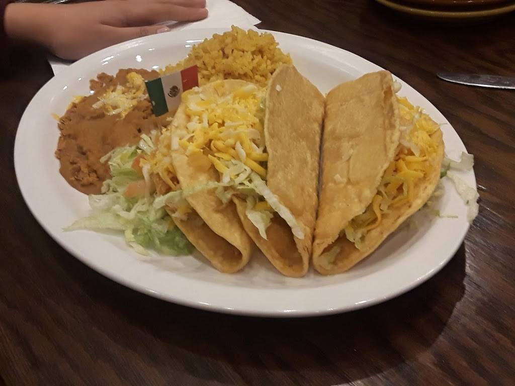 Garcias | restaurant | 3301 W Peoria Ave, Phoenix, AZ 85029, USA | 6028661850 OR +1 602-866-1850