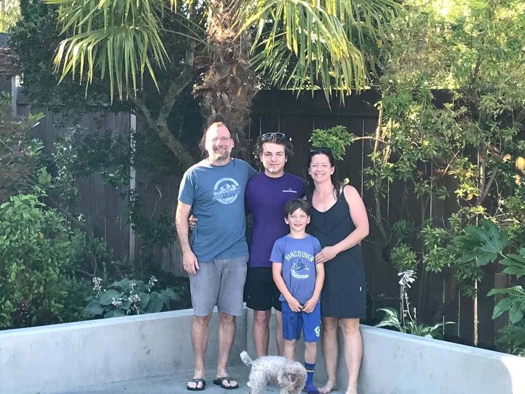 Mamas Teapot Café | meal takeaway | 9982 Southwinds Dr, Ira Township, MI 48023, USA | 3134711916 OR +1 313-471-1916