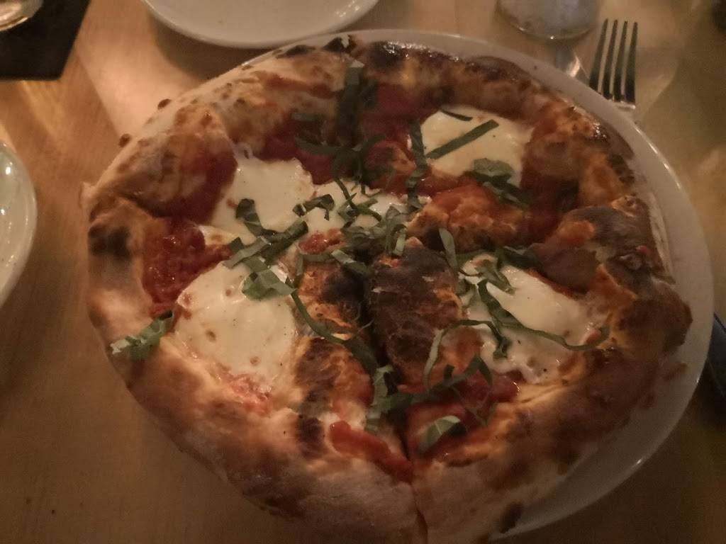 Humble Pie | restaurant | 2475 W Queen Creek Rd, Chandler, AZ 85248, USA | 4803079412 OR +1 480-307-9412