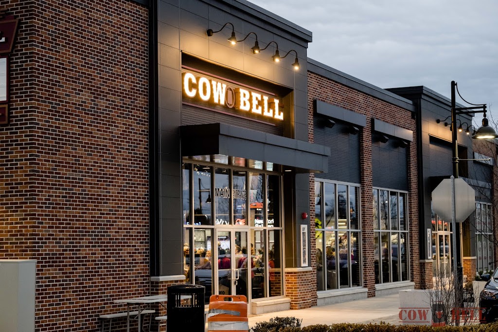 Cowbell Rock Row | restaurant | 90 Rock Row, Westbrook, ME 04092, USA | 2075035205 OR +1 207-503-5205