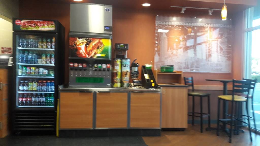 Subway | restaurant | 7024 SW 24th St, Miami, FL 33155, USA | 7865425531 OR +1 786-542-5531