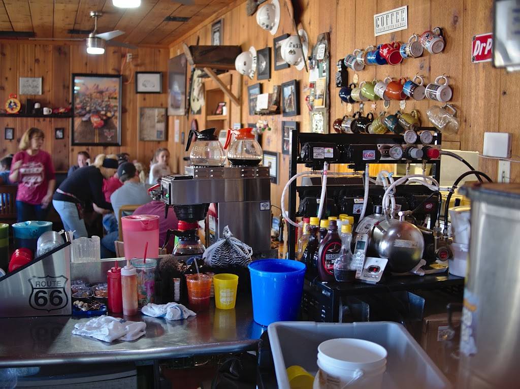 Tammys Round Up Cafe | restaurant | 1025 Broadway, Davenport, OK 74026, USA | 9183772230 OR +1 918-377-2230