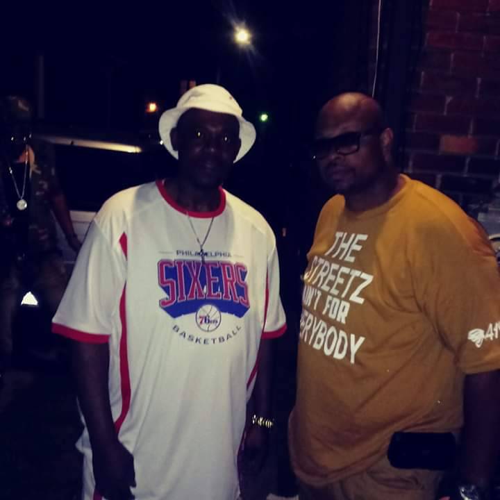 White Castle | restaurant | 8811 Greenfield Rd, Detroit, MI 48228, USA | 3138355618 OR +1 313-835-5618