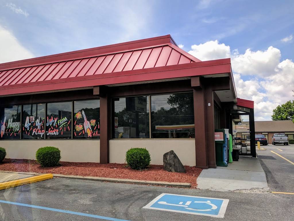 Flap-Jacks Restaurant | restaurant | 4904 Madison Ave, Indianapolis, IN 46227, USA | 3177868151 OR +1 317-786-8151