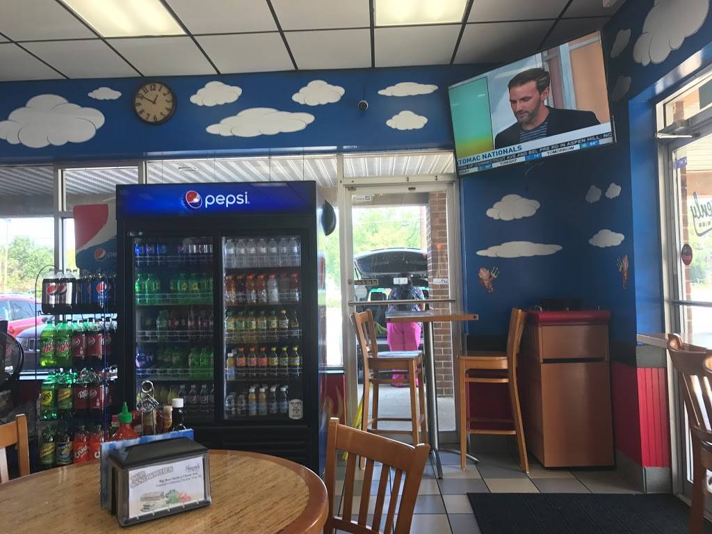 Heavenly Chicken & Ribs | restaurant | 2147, 6027 Marlboro Pike, District Heights, MD 20747, USA | 3017362727 OR +1 301-736-2727