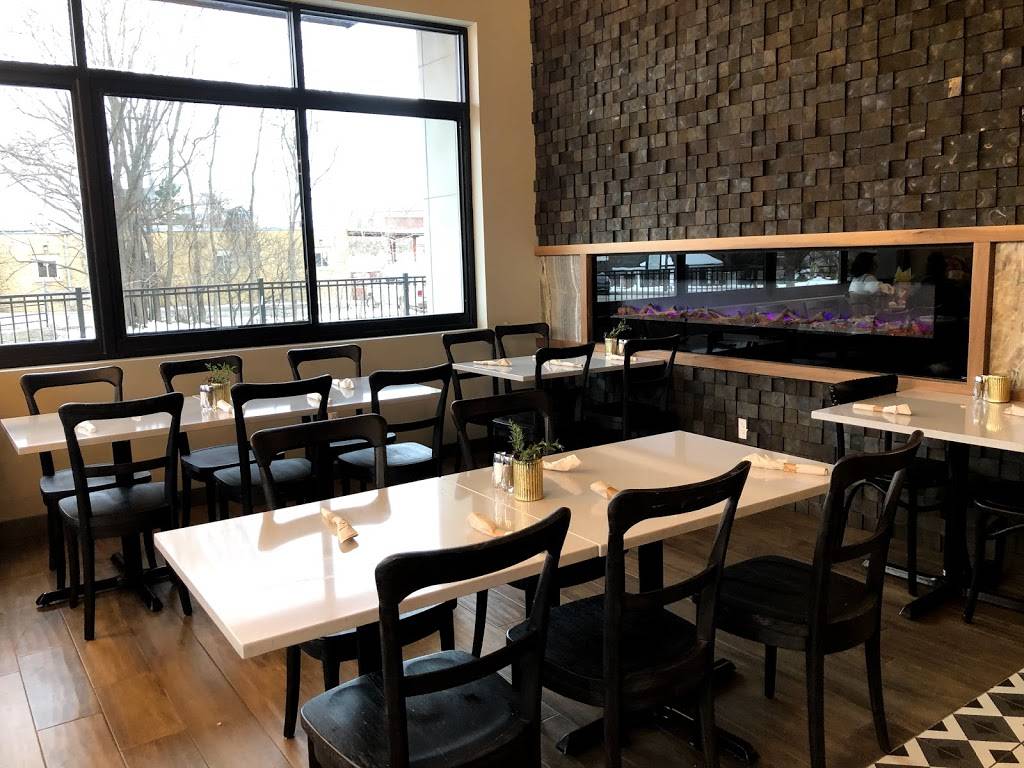 Bitter Toms Distillery | restaurant | 120 S Broadway St, Lake Orion, MI 48362, USA | 2486909535 OR +1 248-690-9535