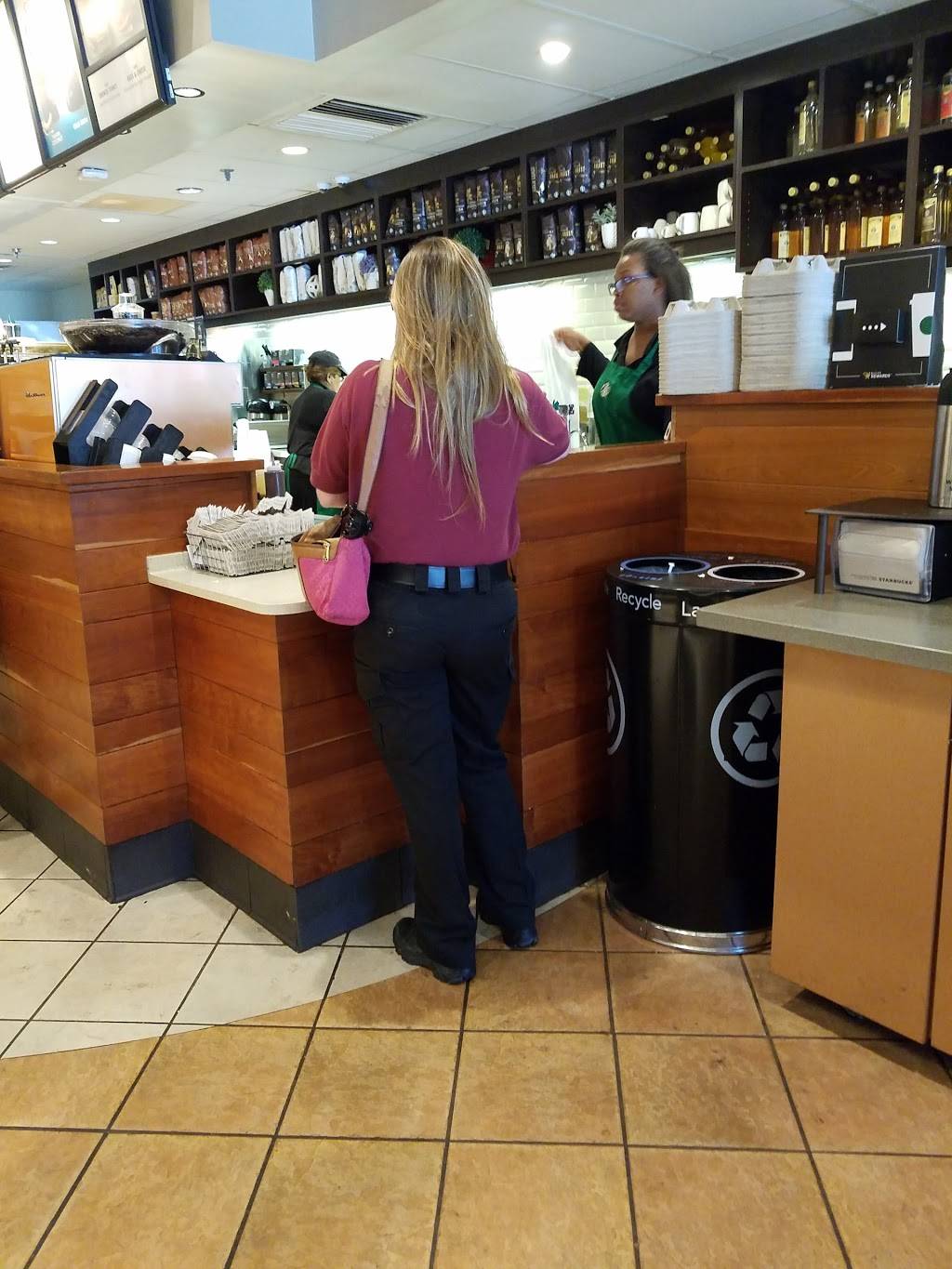 Starbucks | cafe | 18240 Flower Hill Way, Gaithersburg, MD 20879, USA | 3013305274 OR +1 301-330-5274