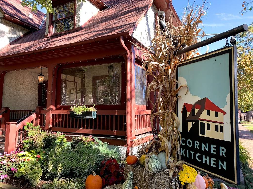 Corner Kitchen | restaurant | 3 Boston Way, Asheville, NC 28803, USA | 8282742439 OR +1 828-274-2439