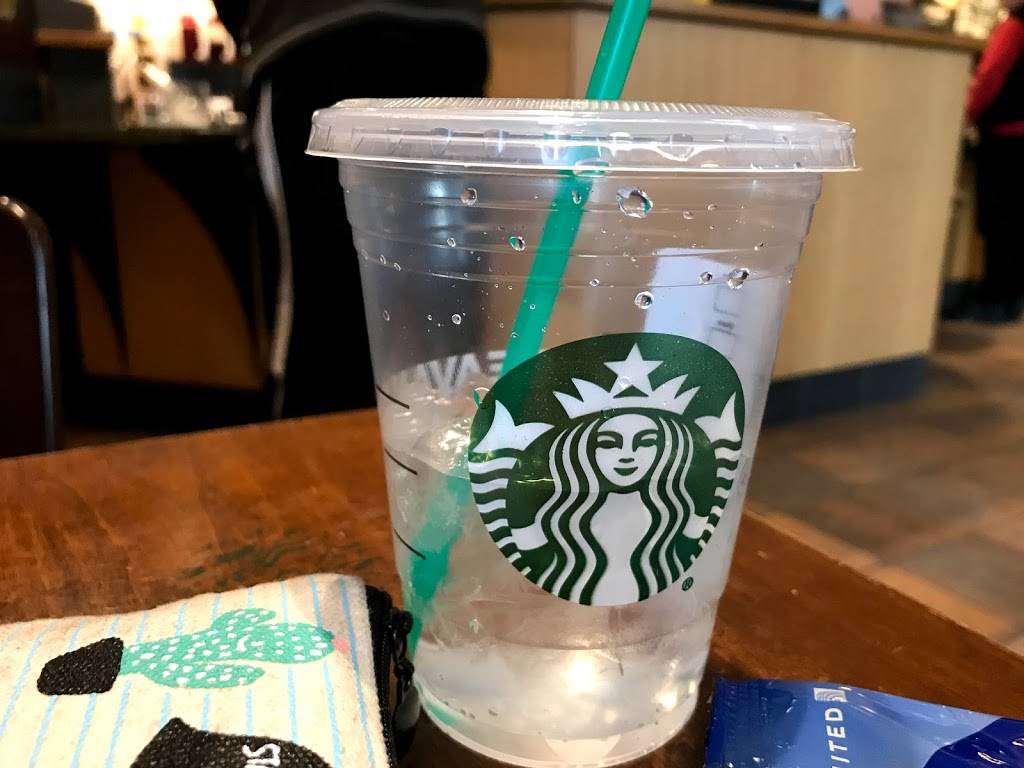 Starbucks | cafe | 2842 S 17th Ave, Broadview, IL 60155, USA | 7083439251 OR +1 708-343-9251