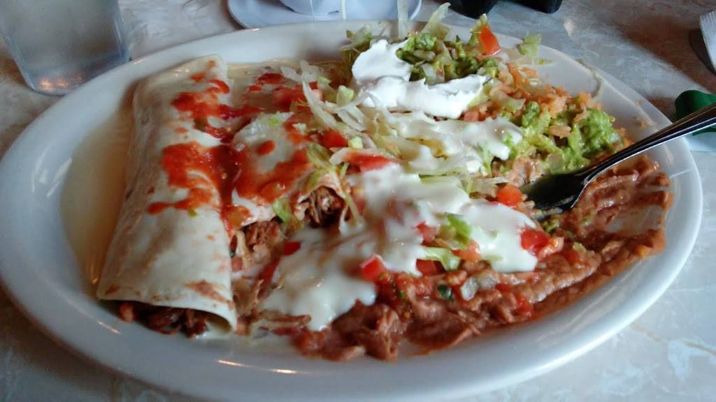 Uncle Titos Mexican Grill | restaurant | 2215 E Waterloo Rd, Akron, OH 44312, USA | 3302080429 OR +1 330-208-0429