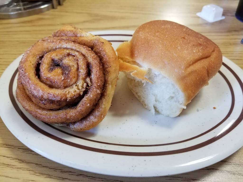 Country Cafe | restaurant | 2804 S Seneca St, Wichita, KS 67217, USA | 3167193837 OR +1 316-719-3837