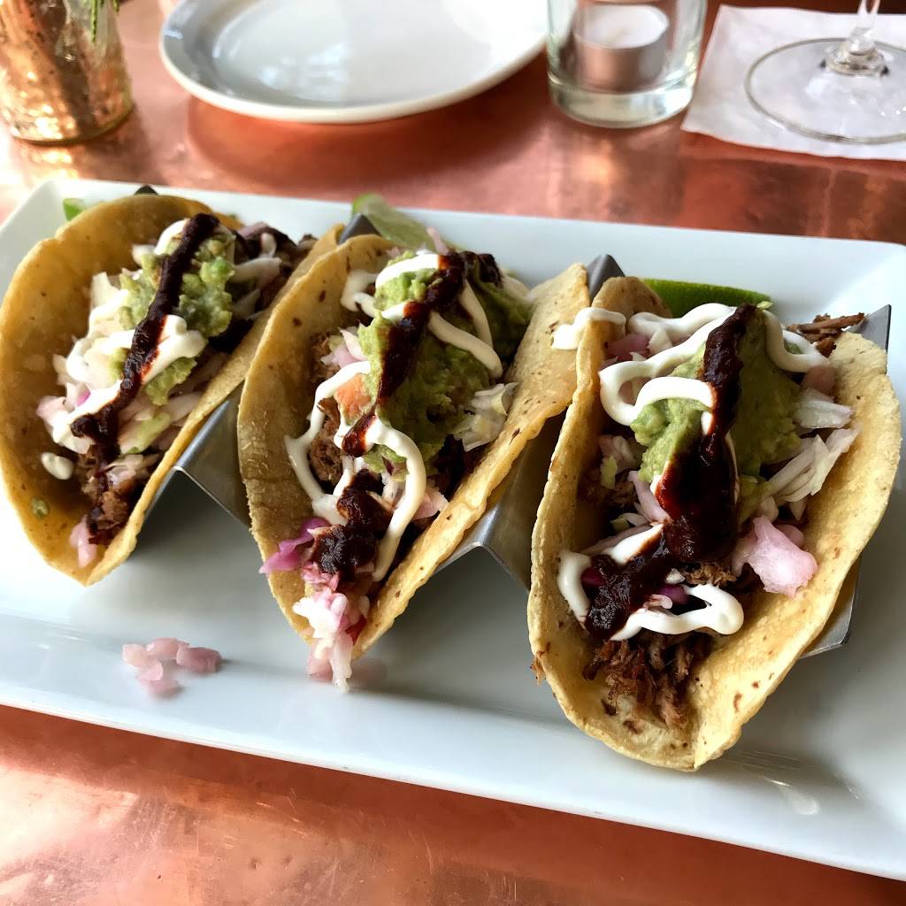 Obsessed Kitchen and Bar | restaurant | 800 S Oak Park Ave, Oak Park, IL 60304, USA | 7086135044 OR +1 708-613-5044