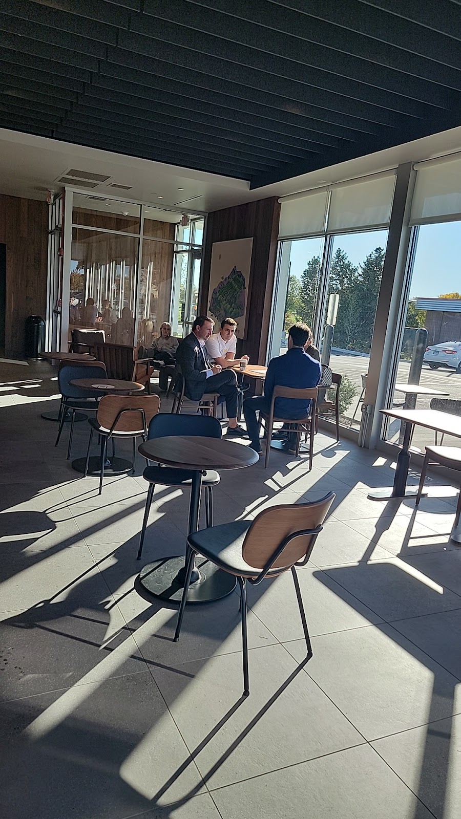 Starbucks | cafe | 1532 Aurora Ave, Naperville, IL 60540, USA | 3312470906 OR +1 331-247-0906