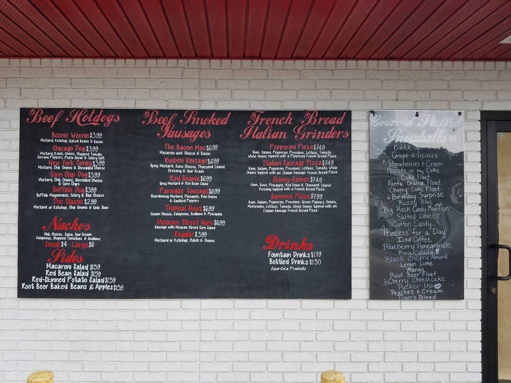 Faves | restaurant | 900-998 Park Ave NW, Norton, VA 24273, USA | 2766797777 OR +1 276-679-7777