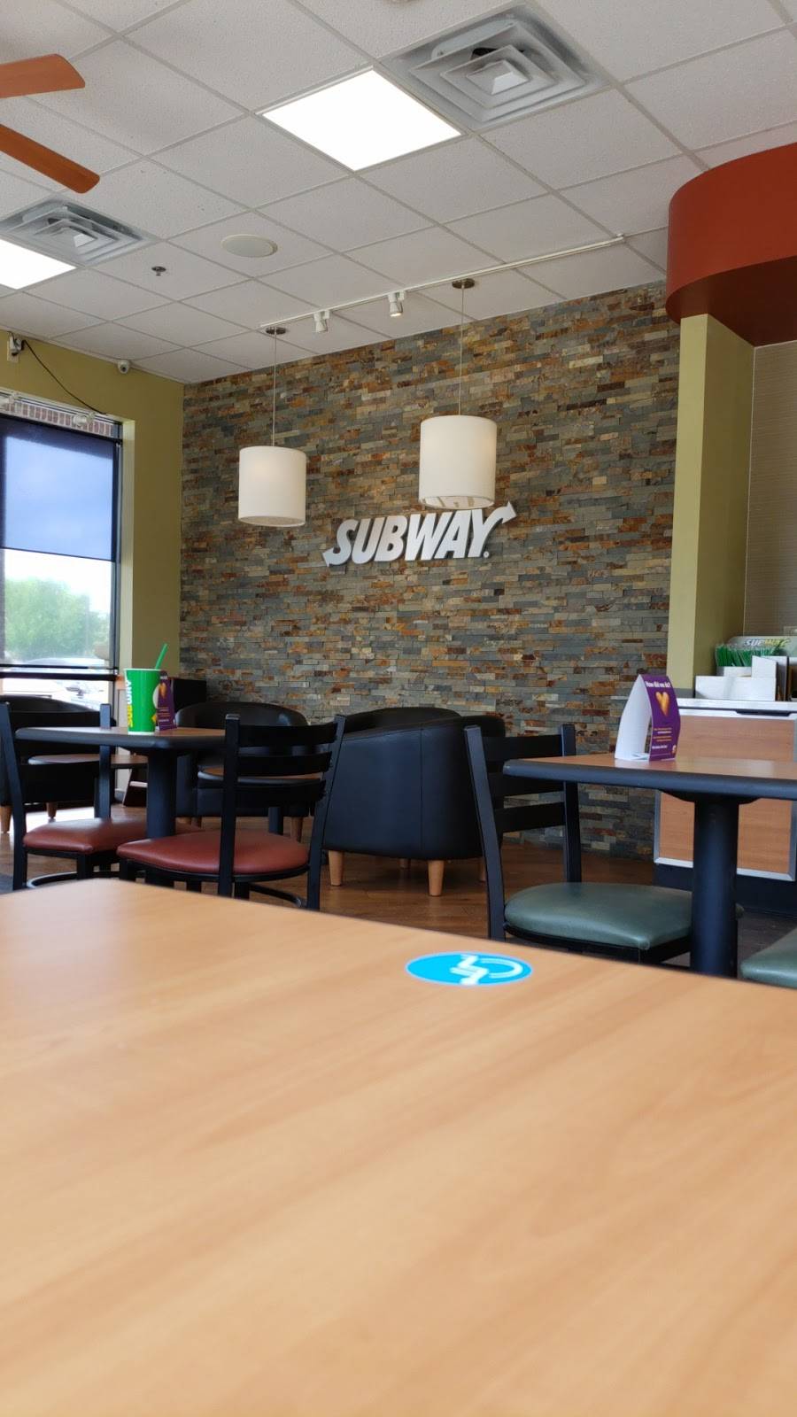 Subway Restaurants | restaurant | 13425 University Blvd, Sugar Land, TX 77479, USA | 2814940614 OR +1 281-494-0614