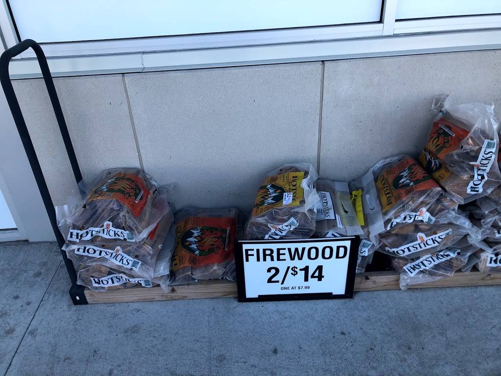 Kum & Go | meal takeaway | 650 W Hickman Rd, Waukee, IA 50263, USA | 5153002201 OR +1 515-300-2201