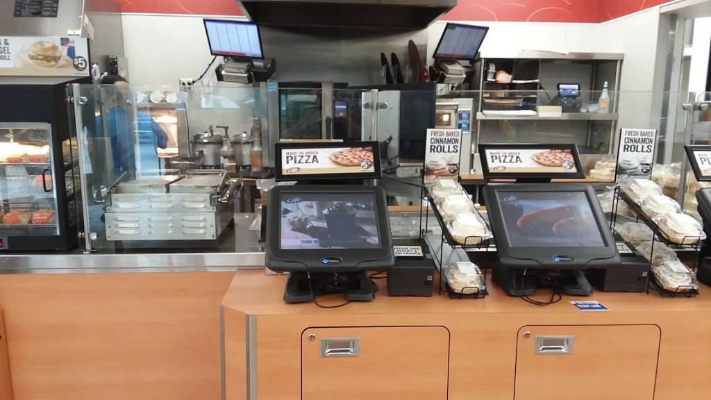 Speedy Café | restaurant | 500 Willow Crossing Rd, Greensburg, PA 15601, USA | 7248322436 OR +1 724-832-2436