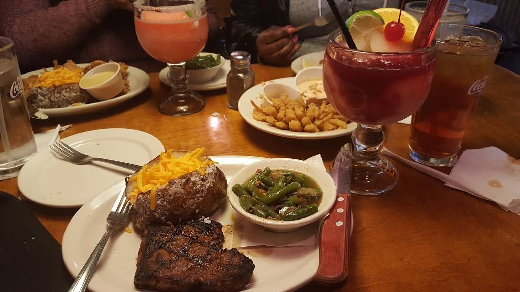 Texas Roadhouse | restaurant | 4125 TX-121, The Colony, TX 75056, USA | 9726256600 OR +1 972-625-6600