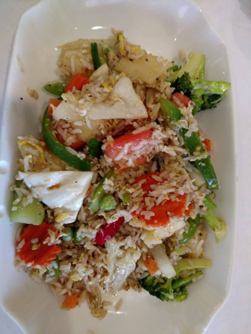 Lemongrass Sushi & Thai | restaurant | 7108 Hwy 70 S, Nashville, TN 37221, USA | 6156469500 OR +1 615-646-9500