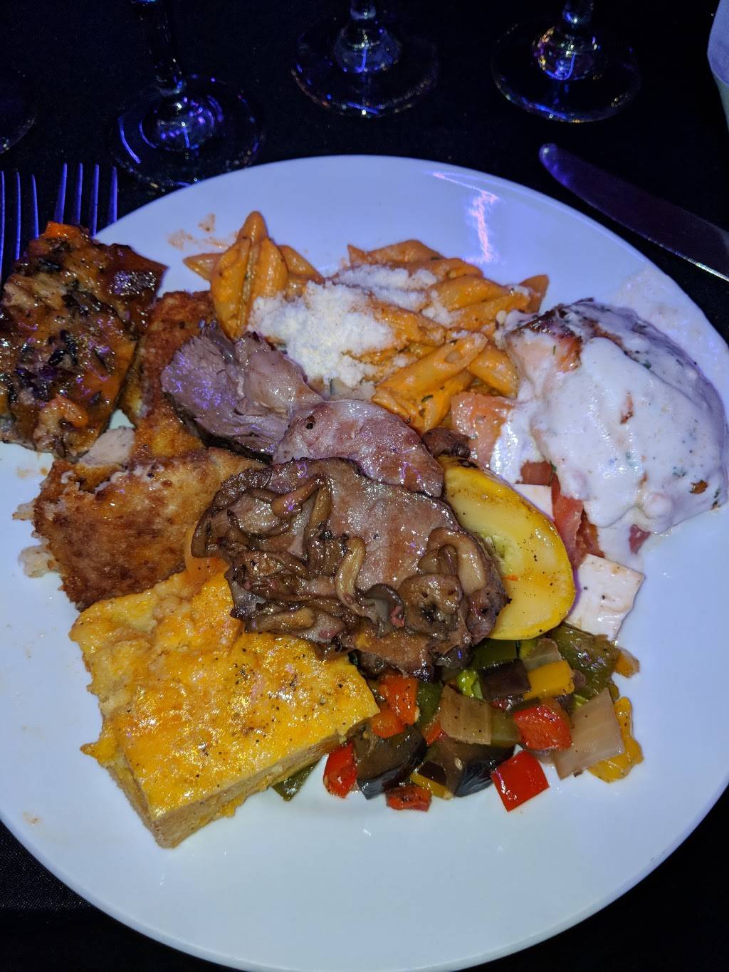 Tosca Marquee | restaurant | 4034 E Tremont Ave, The Bronx, NY 10465, USA | 7188636363 OR +1 718-863-6363