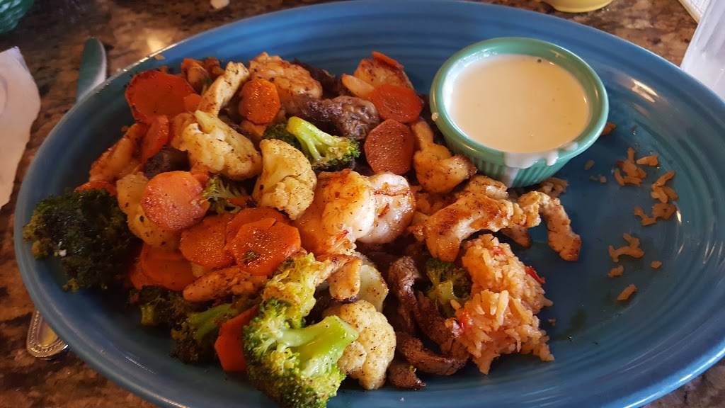 El Patio | restaurant | 1995 US Highway 51 Bypass, North, Dyersburg, TN 38024, USA | 7312879488 OR +1 731-287-9488