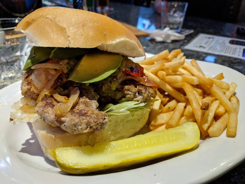 Freddys at Pierce | restaurant | 149 Pierce St, Somerset, NJ 08873, USA | 7323563334 OR +1 732-356-3334