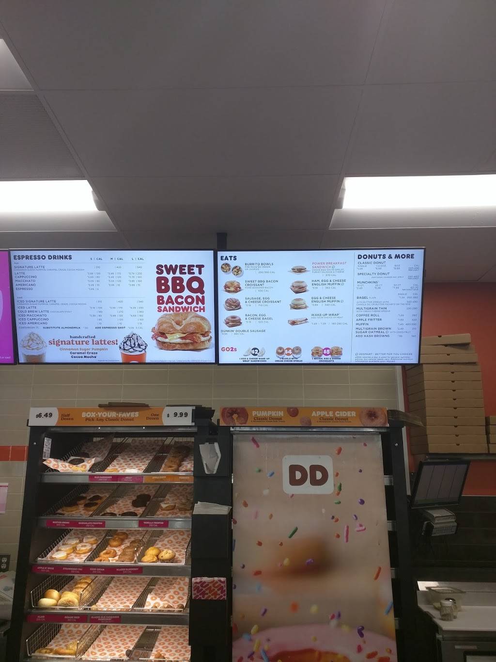 Dunkin | bakery | 1264 Main St, Buffalo, NY 14209, USA | 7165412116 OR +1 716-541-2116