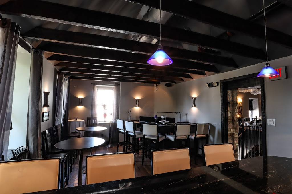 Thyme Bar & Grill | restaurant | 101 S State St, Newtown, PA 18940, USA | 2155796152 OR +1 215-579-6152