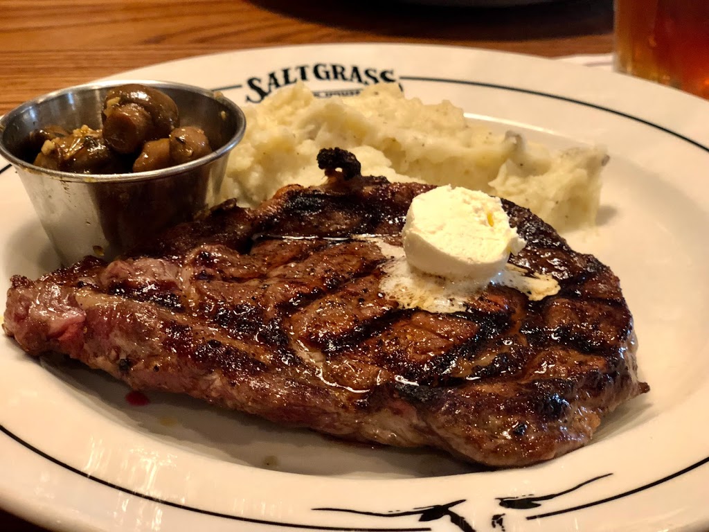 Saltgrass Steak House | restaurant | 1001 Avenida De Las Americas Suite B, Houston, TX 77010, USA | 7132777375 OR +1 713-277-7375