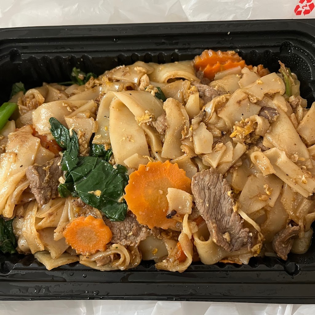 Phat Thai | restaurant | 2380 Lombard St, San Francisco, CA 94123, USA | 4157570022 OR +1 415-757-0022