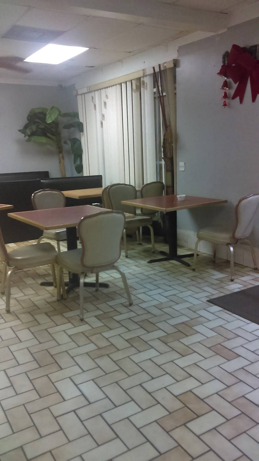 Jeromes Caribbean Restaurant | restaurant | 1412 Lucerne Ave, Lake Worth, FL 33460, USA | 5615865866 OR +1 561-586-5866