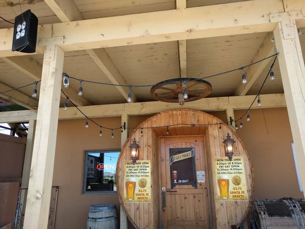 Fat Sats Bar and Grill | restaurant | 51 I-25 Bypass, Belen, NM 87002, USA | 5058647715 OR +1 505-864-7715