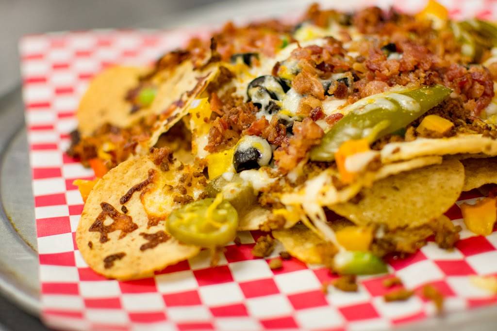 Neighborhood Pizza Cafe | restaurant | 3550 N Glenstone Ave, Springfield, MO 65803, USA | 4178334411 OR +1 417-833-4411