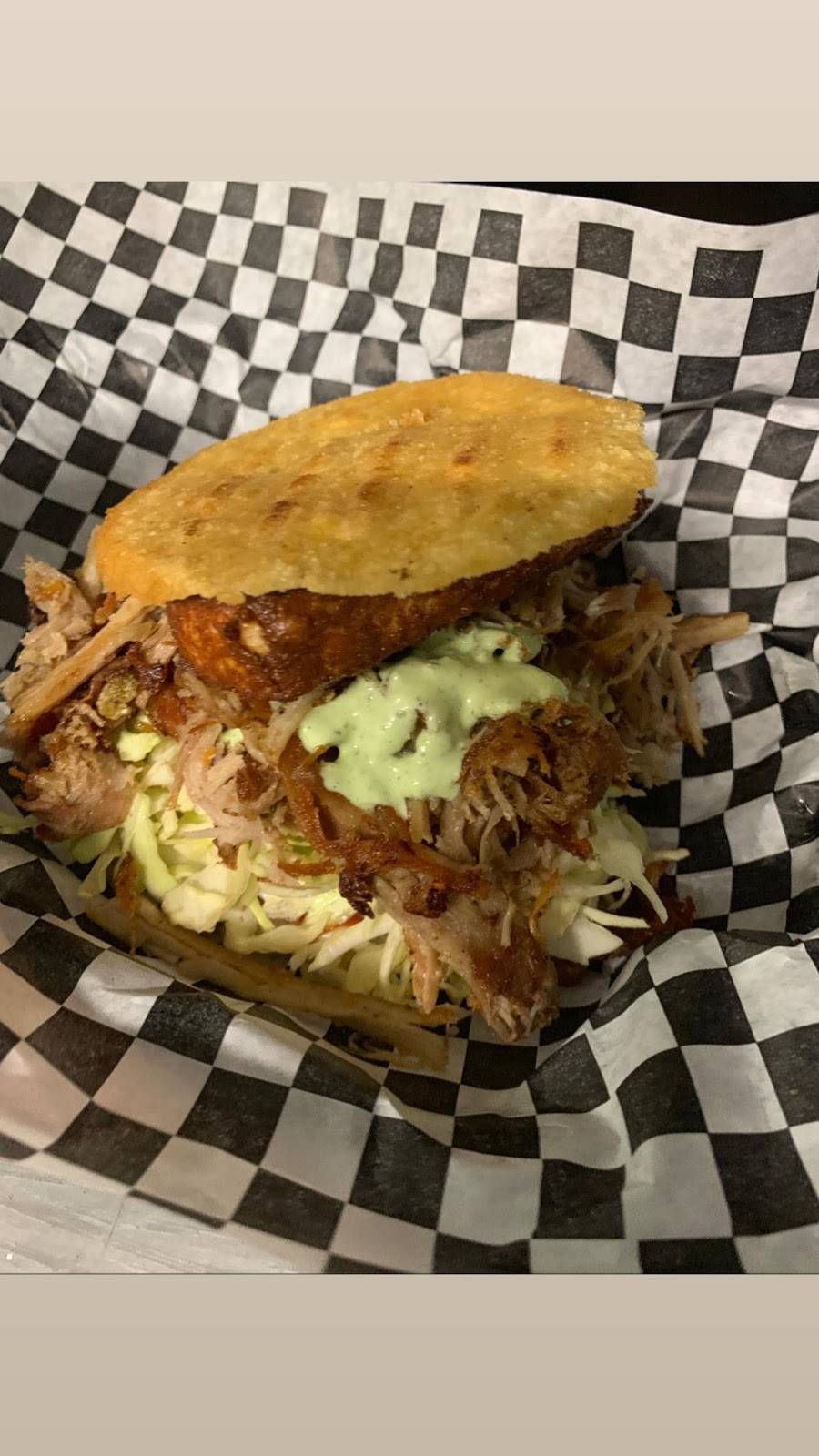 Mordisko & Salsa | restaurant | 3501 W Walnut St, Garland, TX 75042, USA | 7864165763 OR +1 786-416-5763