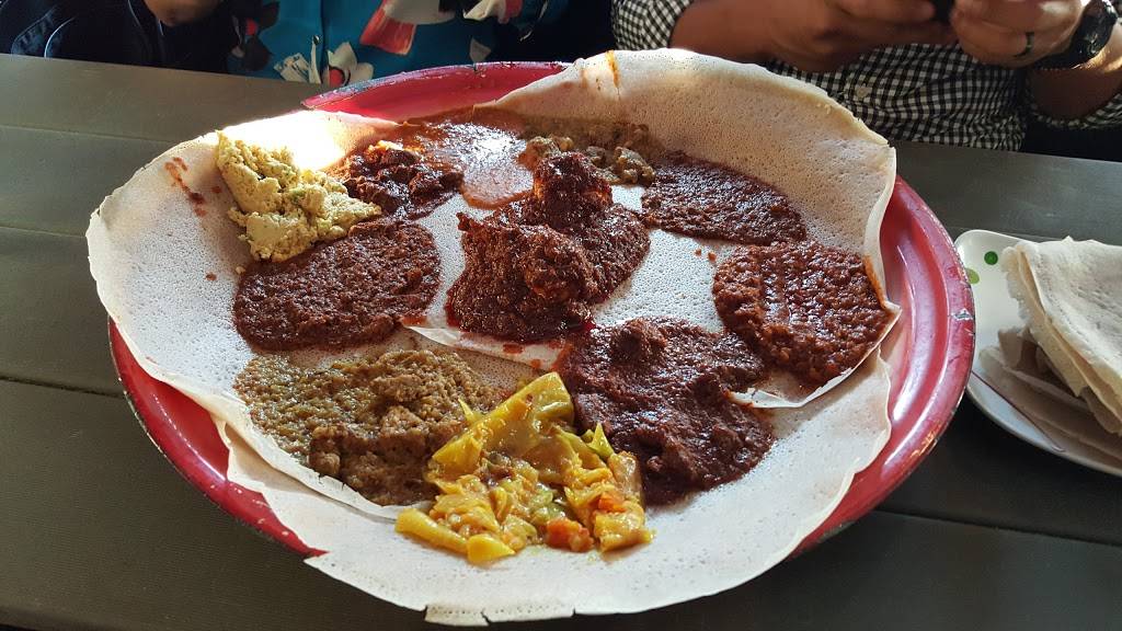 Bati Ethiopian Kitchen | restaurant | 747 Fulton St, Brooklyn, NY 11217, USA | 7187979696 OR +1 718-797-9696