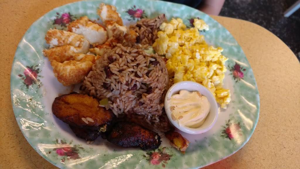 Antojitos Latinos | restaurant | 6729 N Armenia Ave, Tampa, FL 33604, USA | 8139359262 OR +1 813-935-9262