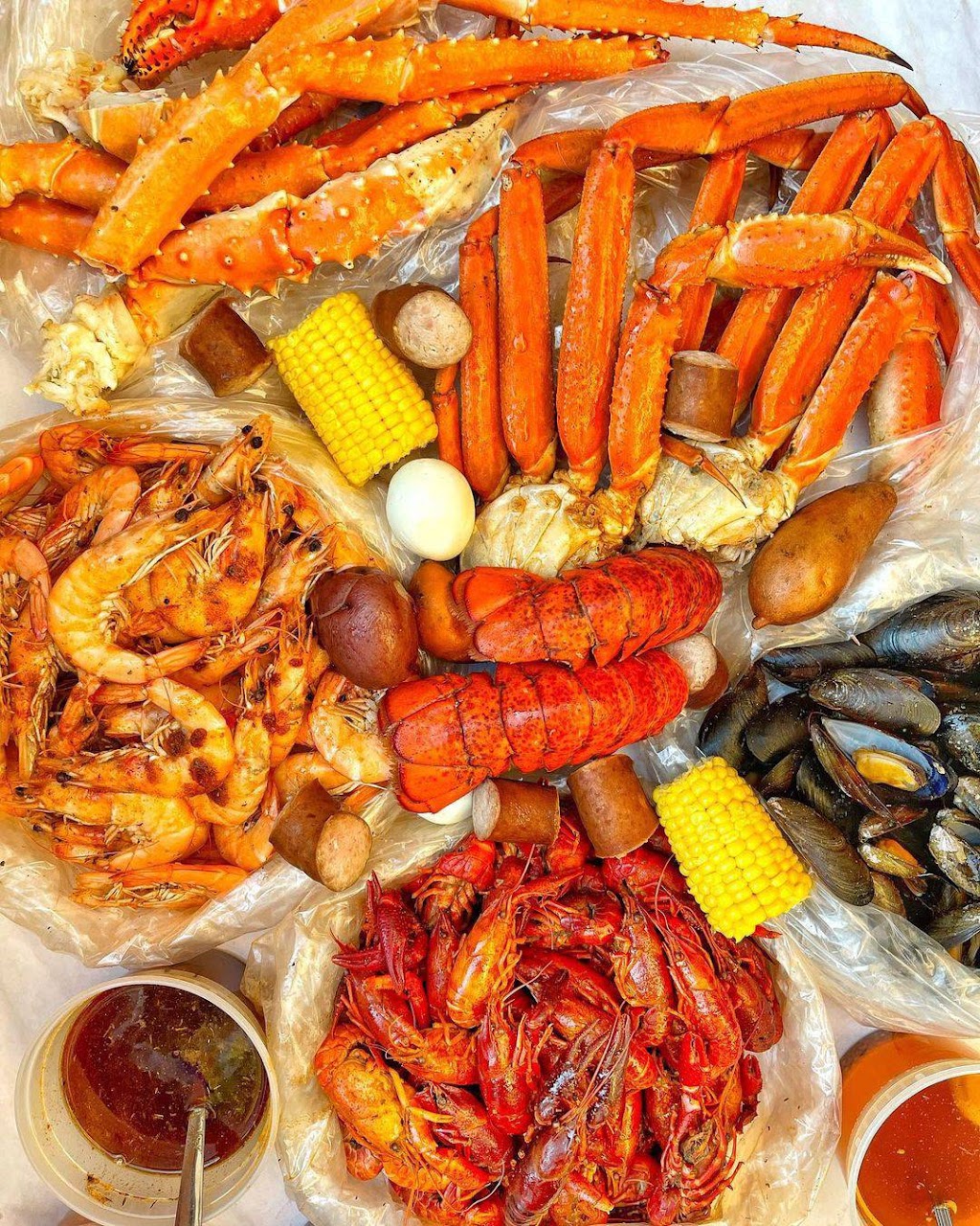 Angry Crab Shack | restaurant | 6360 S 35th Ave Ste 160, Phoenix, AZ 85041, USA | 6029751065 OR +1 602-975-1065